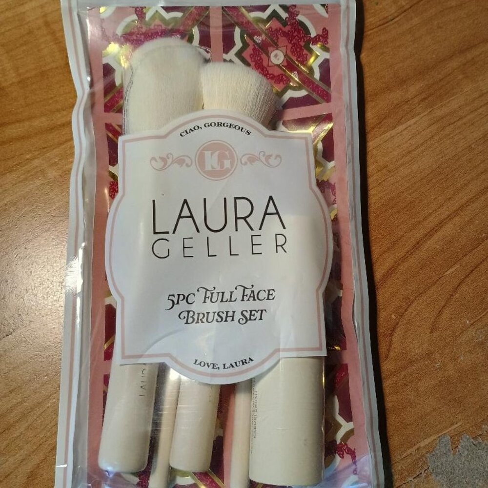 NEW- Laura Geller 5pc Full Face Brush Set